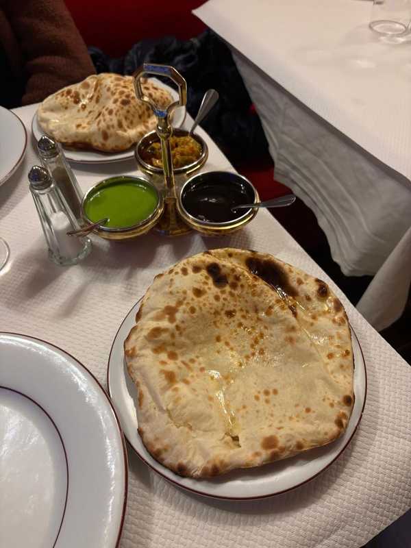 Aasman restaurant - sub 2