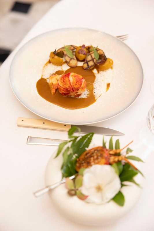 Plat et cadre du restaurant Apicius Paris 8e - Photo 2