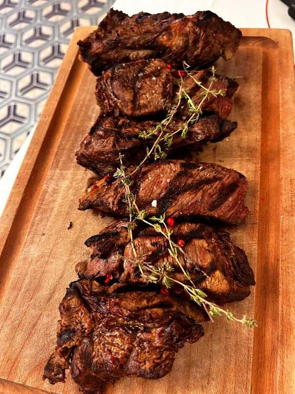 Plat et cadre du restaurant Au Bœuf Couronné Paris 19e - Photo 3