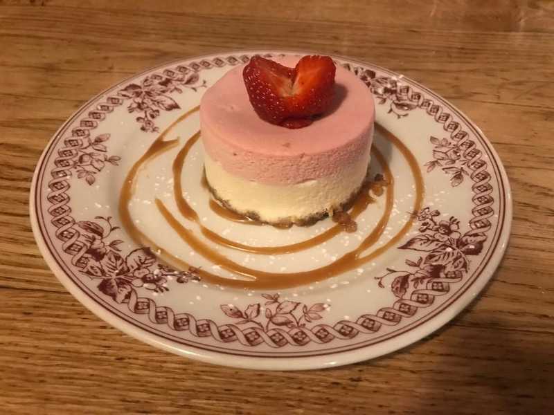 Plat et cadre du restaurant Au Bougnat Paris 4e - Photo 2