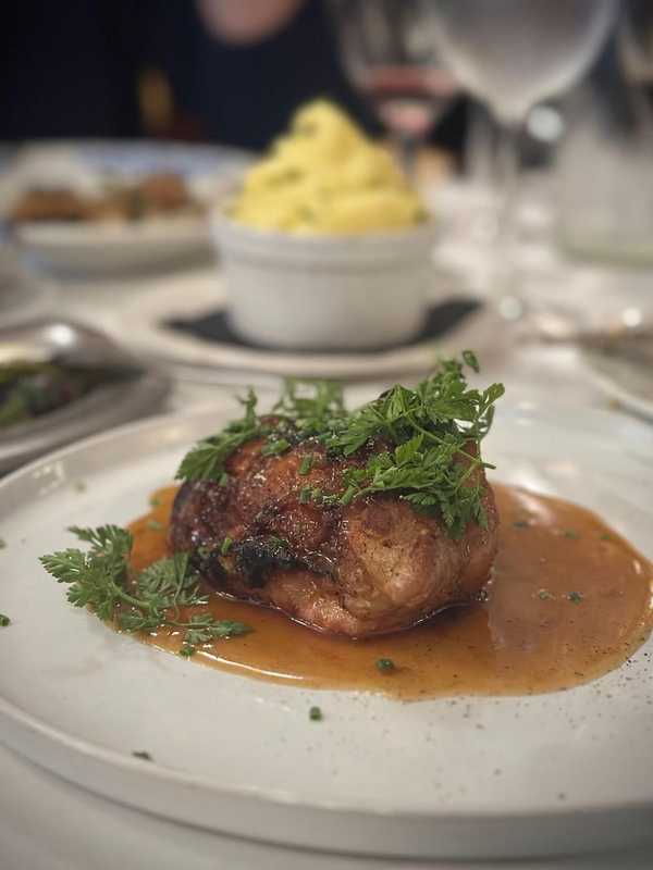 Plat et cadre du restaurant Au Moulin à Vent Paris 5e - Photo 3