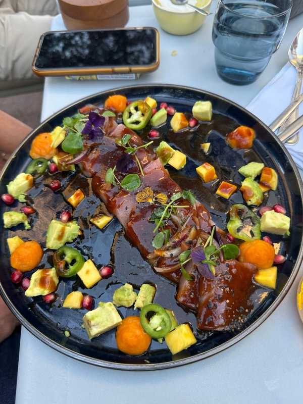 Plat et cadre du restaurant Bogota Paris 15e - Photo 3