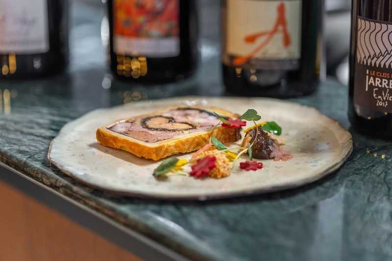 Plat et cadre du restaurant Calice Paris 5e - Photo 2