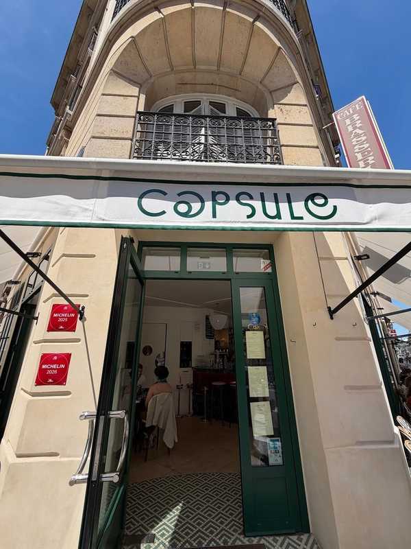 Capsule Restaurant - 5