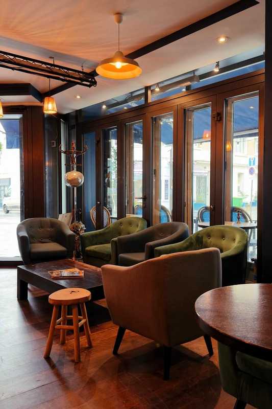 Plat et cadre du restaurant Chez Colette Paris 14e - Photo 2