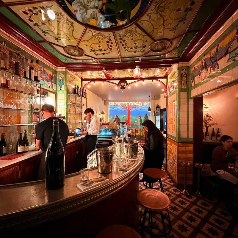 Clown Bar - 5