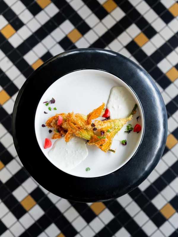 Epoca Restaurant - 7