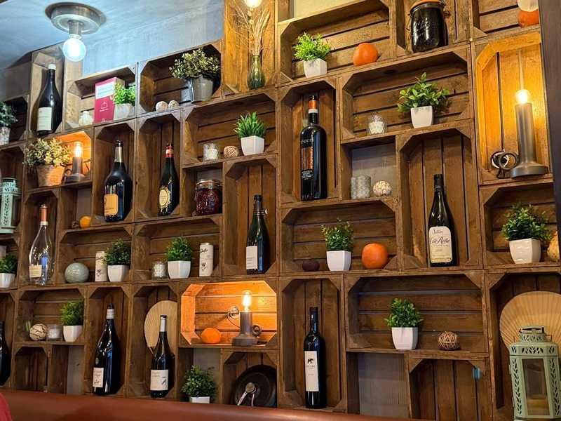Plat et cadre du restaurant Hugo & Co Paris 5e - Photo 2