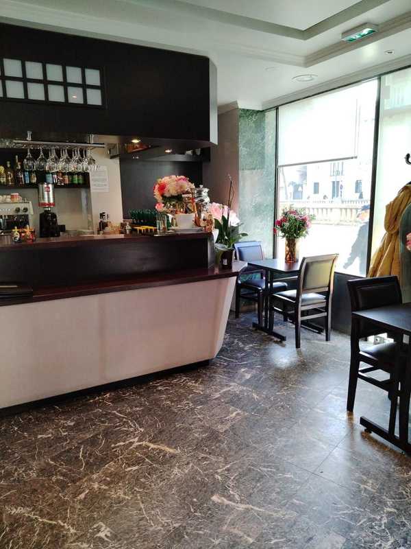 Restaurant L’Ermitage Restaurant Russe (bistrot) à Paris 16e - Photo et Menu
