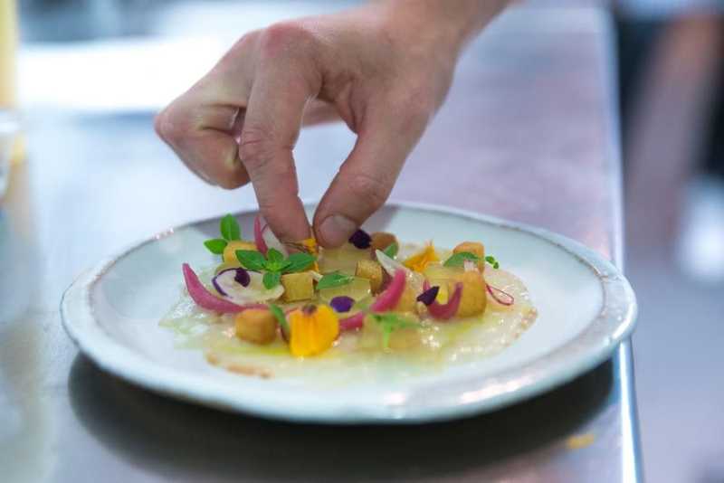 Plat et cadre du restaurant L’Office Paris 9e - Photo 3