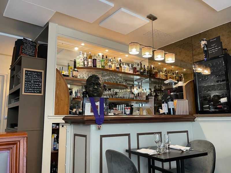 Restaurant La Retraite du Père Claude () à Paris 15e - Photo et Menu