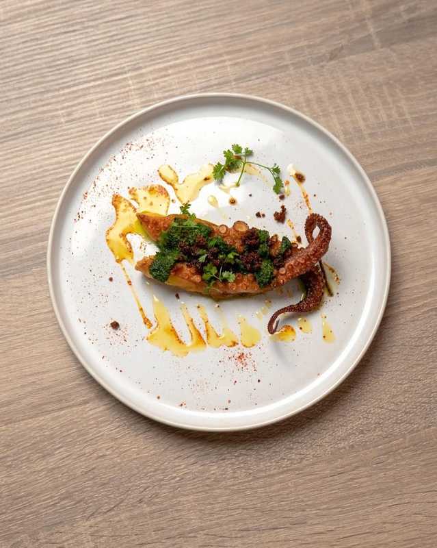 La Table des Copains - Cuisine Française - sub 1