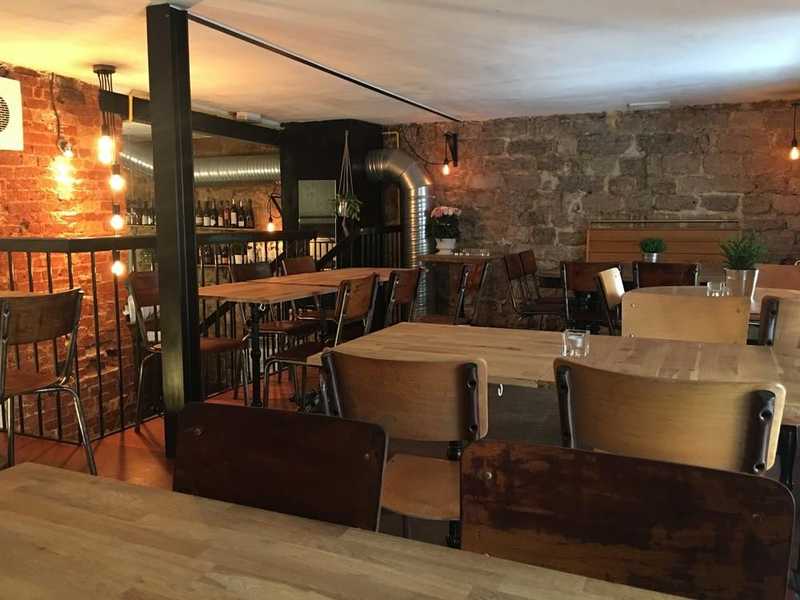 Plat et cadre du restaurant La Traversée Paris 18e - Photo 3