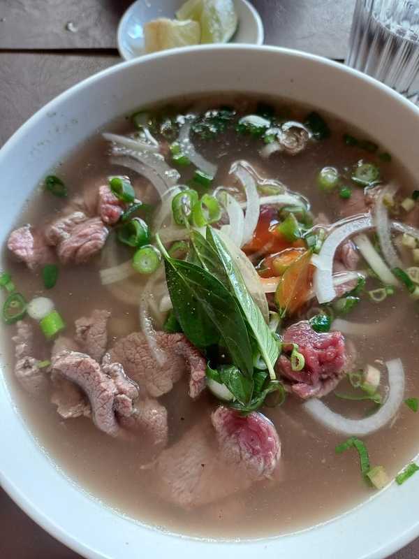 Plat et cadre du restaurant Lang Viet Paris 18e - Photo 3