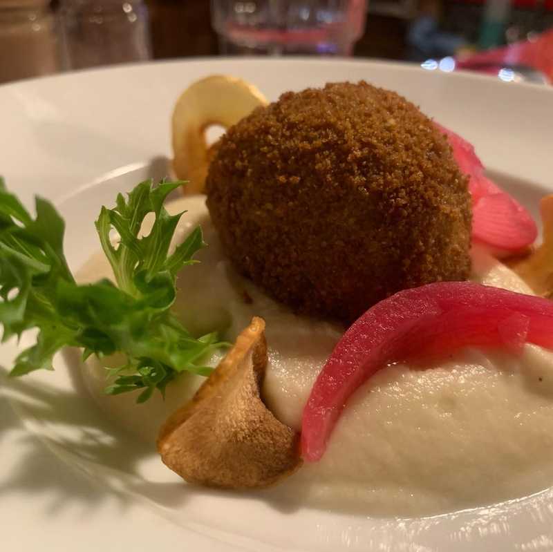 Plat et cadre du restaurant Le Bastringue Paris 19e - Photo 2