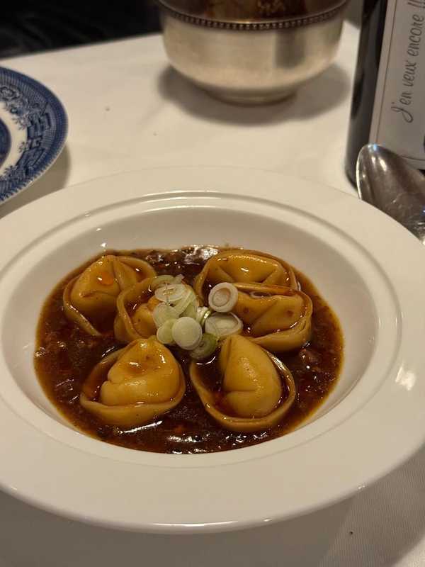Plat et cadre du restaurant Le Cheval d'Or Paris 19e - Photo 3