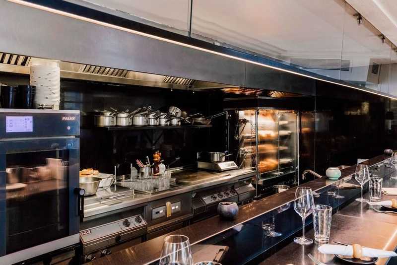 Restaurant Le Coq & Fils - the Poultry House (gastronomique) à Paris 18e - Où manger des tapas dans le 18e