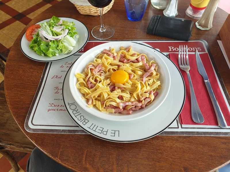 Plat et cadre du restaurant Le Petit Bistrot Paris 11e - Photo 3