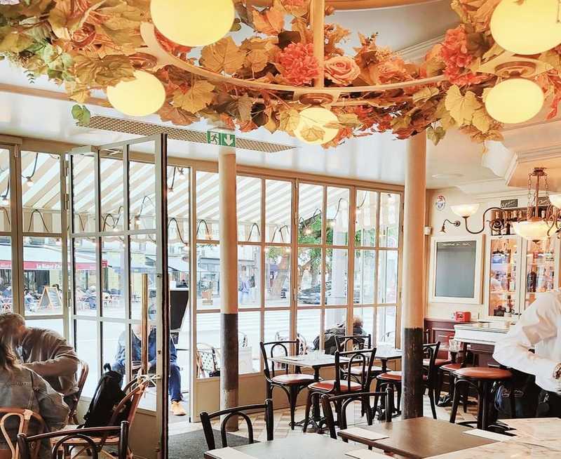 Restaurant Le Rempart Bastille (brasserie, bistrot) in Paris 4th - Terraces Bistro in the 4th Arrondissement