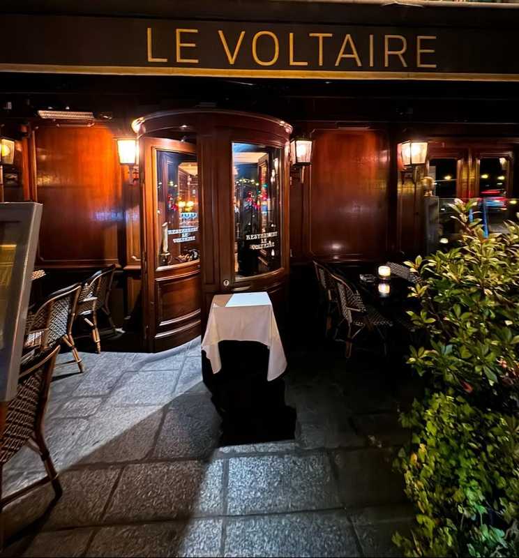 Le Voltaire - 7