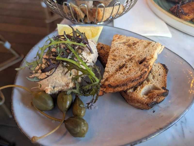 Les Fauves Restaurant - sub 2
