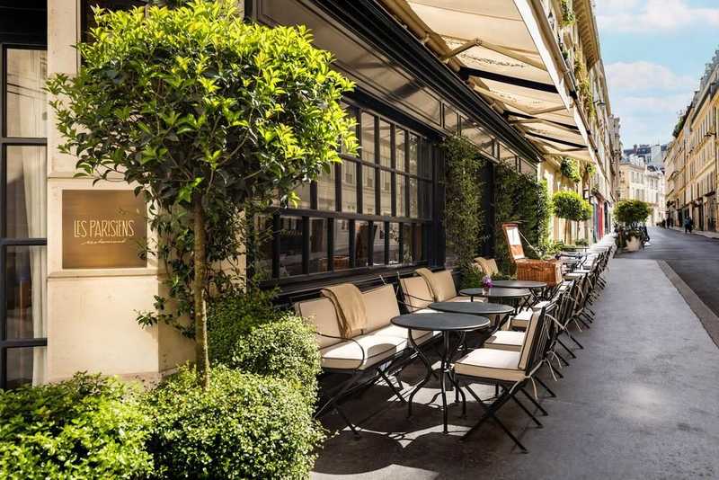 Les iens Restaurant by Thibault Sombardier
