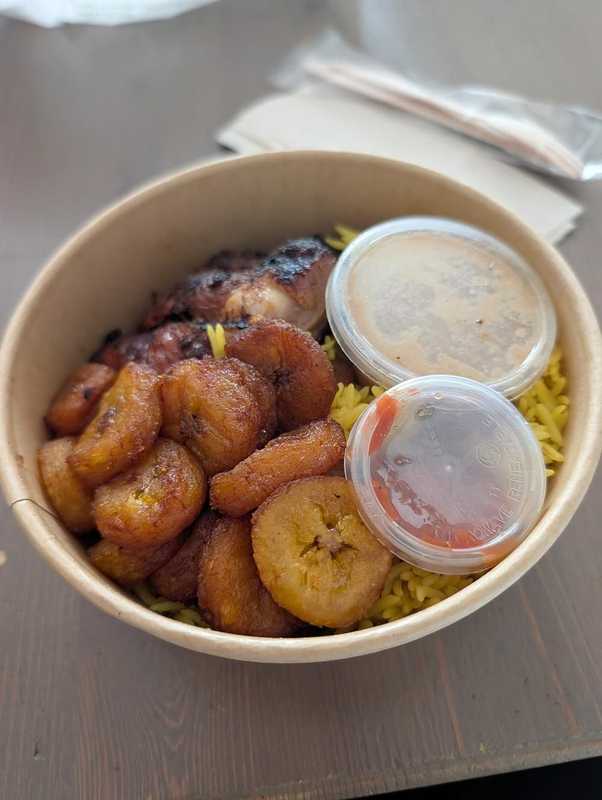 Restaurant New Soul Food Le Maquis · et FoodTruck Paris 10e - Photo 5
