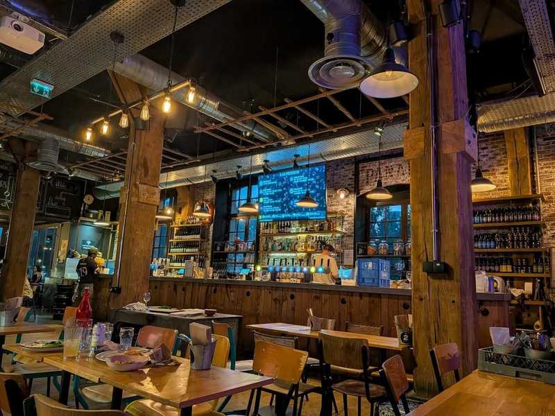 Plat et cadre du restaurant Paname Brewing Company Paris 19e - Photo 2