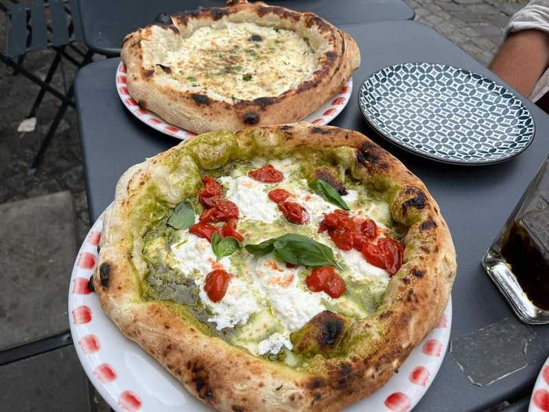 Plat et cadre du restaurant Peppe Pizzeria Paris 20e - Photo 3