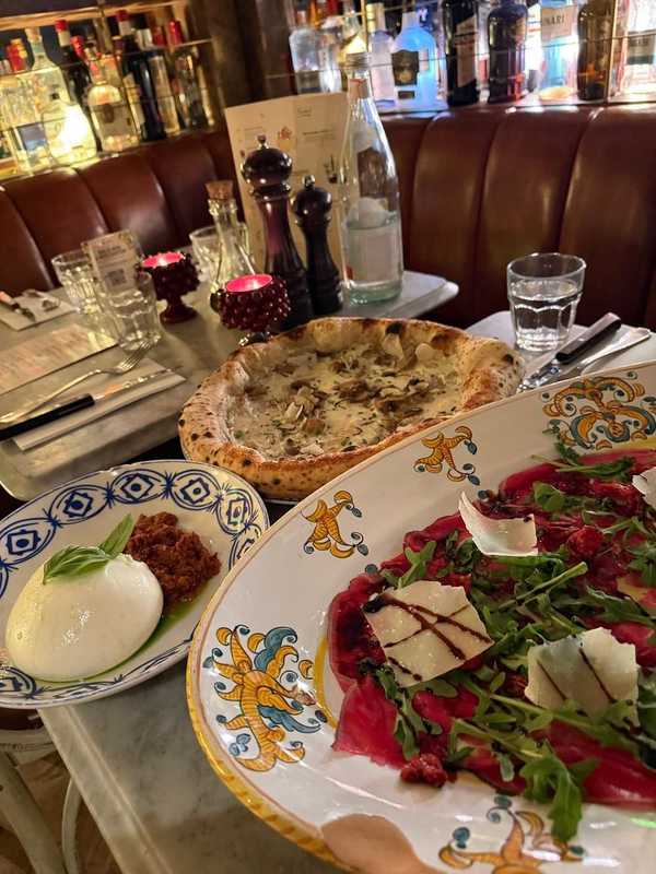 Plat et cadre du restaurant Pizzeria Popolare Paris 2e - Photo 3