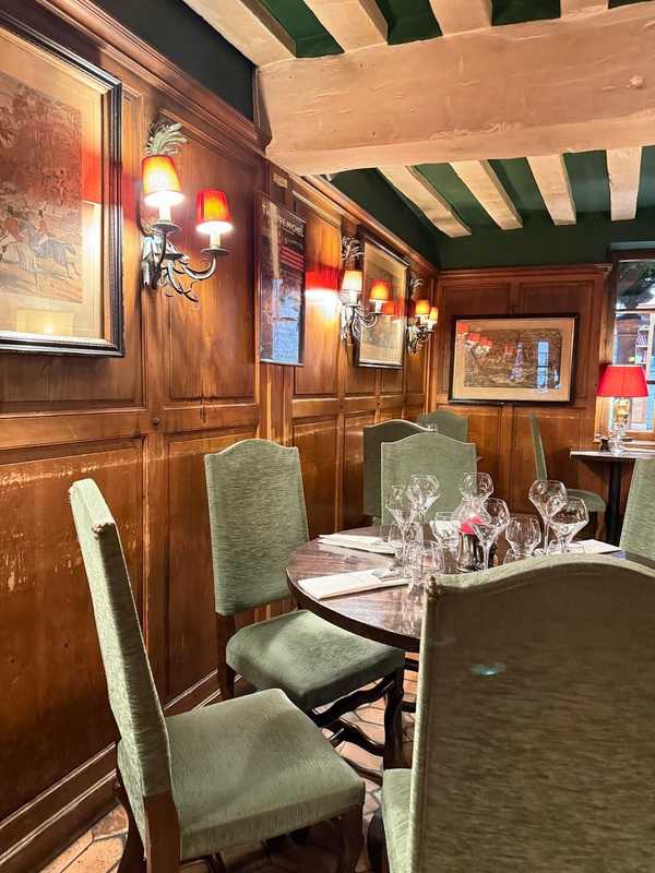 Plat et cadre du restaurant Restaurant Le Coupe-Chou Paris 5e - Photo 2